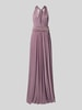 Rose Avenue Abendkleid mit V-Ausschnitt und Taillenband Pflaume