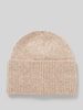 s.Oliver RED LABEL Beanie mit Wollanteil und breitem Rippstrick-Umschlag Beige