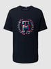 Tommy Hilfiger T-shirt o kroju regular fit z wyhaftowanym logo Granatowy