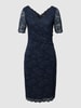 Vera Mont Cocktailjurk met kant Donkerblauw