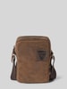 Strellson Schoudertas van leer met labelpatch, model 'richmond' Terracotta