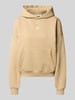 REVIEW Hoodie mit Motiv-Stitching und Känguru-Tasche Sand