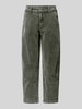 Buena Vista Spodnie sztruksowe o kroju barrel fit z wpuszczanymi kieszeniami Ciemnozielony