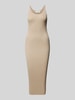 AWARE Sukienka midi z efektem prążkowania model ‘JUINIPER’ Camel