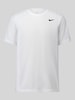Nike Training t-shirt sportowy o kroju regular fit z nadrukiem z logo Biały