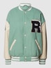 REVIEW Collegejacke mit Label-Patch Hellgrün