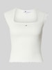 Tommy Jeans Top o kroju slim fit z falbanką Biały