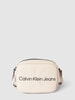 Calvin Klein Jeans Umhängetasche in Leder-Optik Rosé