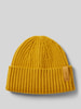 Barts Beanie met labeldetail, model 'SUMTER' Mosterdgeel