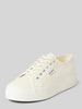 Superga Sneakers in effen design met labeldetail Beige