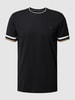 Christian Berg Men T-Shirt mit Kontraststreifen Black