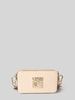 Steve Madden Crossbody Bag mit Logo-Applikation Modell 'Brisa' Offwhite