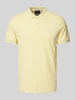 MCNEAL Regular Fit Poloshirt mit Label-Stitching Hellgelb