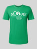 s.Oliver RED LABEL Regular Fit T-Shirt aus reiner Baumwolle mit großem Label Print Gruen