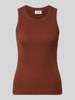 DRYKORN Top o kroju skinny fit z czystej bawełny Orzechowy