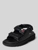 Tommy Jeans Sandalen met labeldetail, model 'FANCY' Zwart