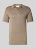 Lindbergh Slim Fit Poloshirt mit V-Ausschnitt Modell 'Ecovero' Hellbraun