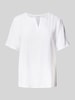 Christian Berg Woman Regular Fit Blusenshirt mit V-Ausschnitt Weiss