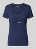 GUESS T-shirt met U-hals model 'SCRIPT' Marineblauw