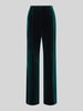 Christian Berg Woman Selection Flared fit stoffen broek van fluweel met siernaden Groen