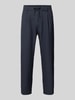 BOSS Green Relaxed Fit Bundfaltenhose mit elastischem Bund Dunkelblau