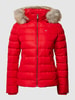 Tommy Jeans Steppjacke mit Brand-Stitching Modell 'BASIC HOODED DOWN JACKET' Rot