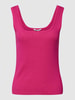 mbyM Stricktop mit Karree-Ausschnitt Modell 'Anandi' Fuchsia