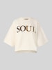 Smith and Soul Bluza o krótkim kroju o kroju boxy fit z wyhaftowanym logo Złamany biały