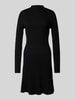 Vero Moda Licht uitlopende gebreide jurk van viscosemix, model 'NANCY' Zwart
