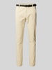 Lindbergh Clasic stretch fit chino met riem Zand