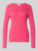Christian Berg Woman Slim gebreide pullover met kabelpatroon Fuchsia