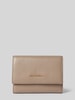 Coccinelle Portemonnee met labeldetail, model 'METALLIC SOFT' Taupe