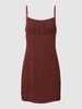 REVIEW Sukienka mini z marszczeniami model ‘LINEN SHORTDRESS’ Czekoladowy