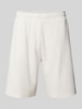 REVIEW Straight Fit Sweatshorts mit Strukturmuster Offwhite