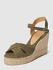 Castañer Wedges met doornsluiting, model 'BLAUDELL' Olijfgroen