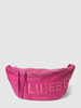 miss goodlife Umhängetasche mit Statement-Stitching Modell 'L(I)EBE' Rosa