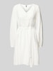 Vero Moda Sukienka mini z wiązanym paskiem model ‘MIRA’ Biały