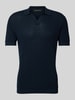 Drykorn Regular Fit Poloshirt mit V-Ausschnitt Modell 'Braian' Marine