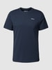 Barbour T-shirt z kieszenią na piersi model ‘Langdon’ Błękitny