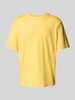 REVIEW T-Shirt mit Label-Stitching Pastellgelb