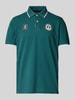 Christian Berg Men Poloshirt mit kurzer Knopfleiste und Label-Prints Metallic Gruen