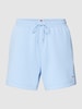 Tommy Jeans Regular fit sweatshorts met logostitching, model 'BEACH' Lichtblauw