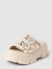 Steve Madden Pantoletten mit Label-Detail Modell 'ACTIVATOR' Offwhite