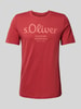 s.Oliver RED LABEL Regular Fit T-Shirt aus reiner Baumwolle mit großem Label Print Rot