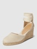 Castañer Wedges met vetersluiting, model 'CARINA' Offwhite