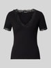 Gina Tricot T-shirt in riblook met kant Zwart