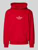 Tommy Hilfiger Hoodie mit Label-Print und Känguru-Tasche Rot