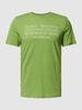 s.Oliver RED LABEL T-shirt z nadrukiem z logo Trawiasty zielony