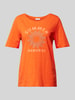 s.Oliver RED LABEL T-shirt z nadrukiem ze sloganem Pomarańczowy