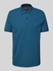 Christian Berg Men Poloshirt mit Label-Stitching Petrol